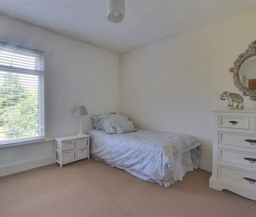 Souldern Street, Watford, Hertfordshire - Photo 6