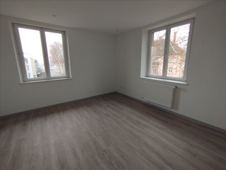 Location Appartement 4 pièces 89m² - Photo 5