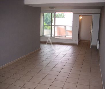 Location Appartement 4 pièces 79m² - Photo 2