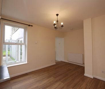 1 bedroom ground floor flat to rent - Photo 5