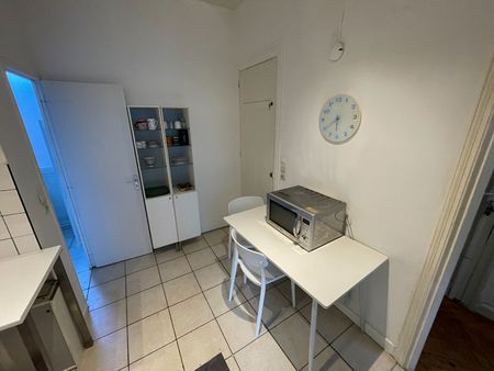 À LOUER – T3 MEUBLÉ de 54.45 m², Rue du Molinel – LILLE-CENTRE réf 68292929674 - Photo 4