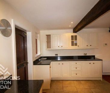 3 bedroom semi-detached house to rent - Photo 4