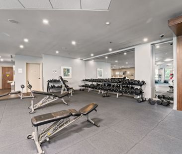 For Lease - 18 Harbour Street Unit# 2304, Toronto, Ontario - Photo 2