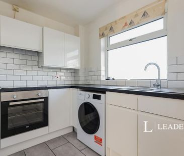 1 bedroom flat to rent - Photo 6