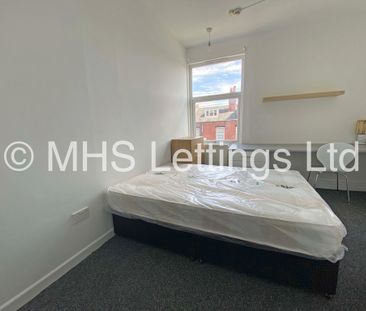 3 Bedroom End Terraced House for rent in Beechwood Mount - Photo 4