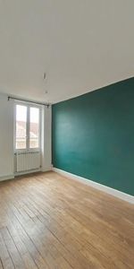 Location Appartement 4 pièces 110m² ROMANS SUR ISERE 26100 - Photo 4