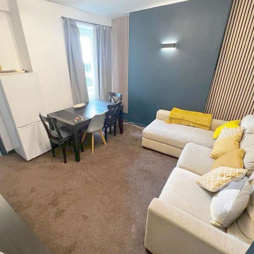 Modern House in Treforest - Photo 1