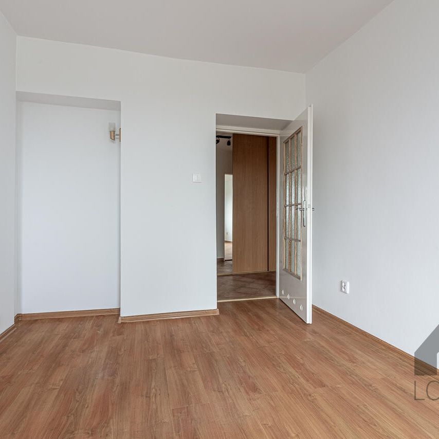 Dwupokojowe mieszkanie na Warpiu w Jaworznie do wynajęcia | Spacer 3D - Фото 1