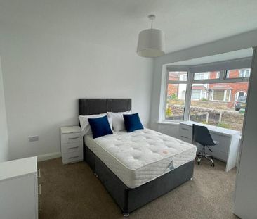 4 bedroom house to rent - Photo 2