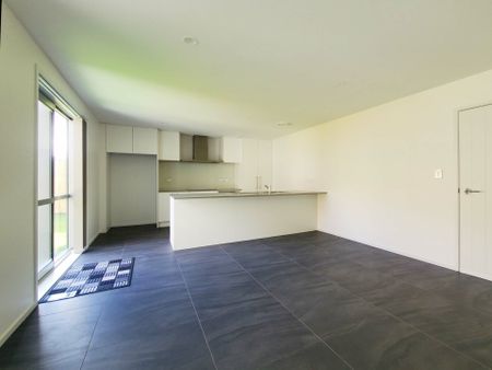 4 bedroom home for rent in Manurewa - Photo 3