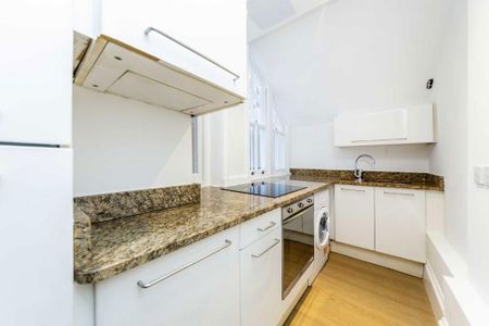 Studio to rent - Photo 2