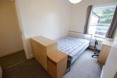 3 bedroom house to rent - Photo 4