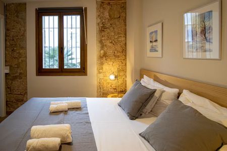 Plaça de la Santa Creu, Valencia, Valencian Community 46003 - Foto 4