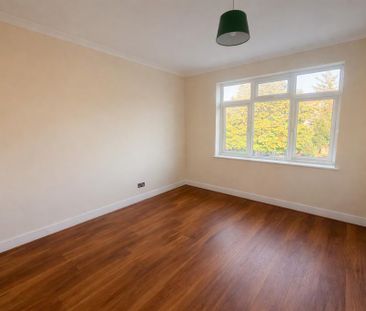 4 bedroom terraced house to rent - Photo 2