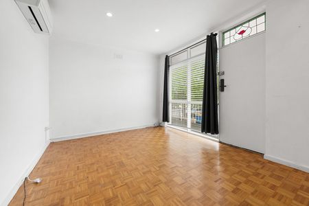 7/50 Middle Road, Maribyrnong VIC 3032 - Photo 3