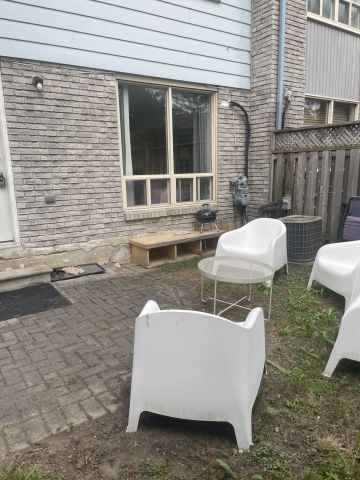 For Lease - 82 Henderson Drive Unit# 82, Aurora, Ontario - Photo 4