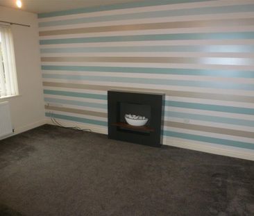 Penrose Gardens - Photo 1