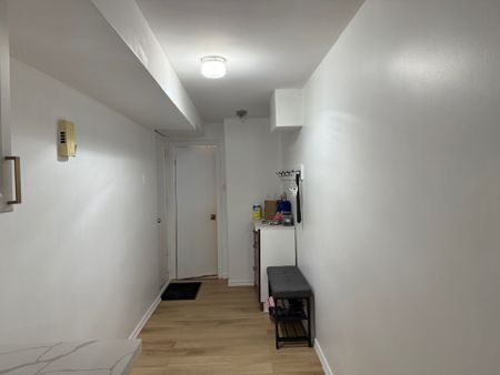 For Lease - 72 La Rose Avenue, Toronto, Ontario - Photo 3