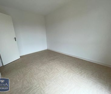 Location Appartement 2 pièces 52m² ALENCON 61000 - Photo 2
