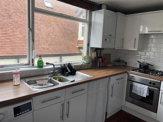 1 bedroom flat to rent - Photo 1