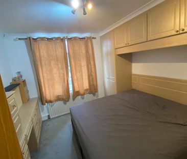 4 bedroom house share to rent - Photo 2