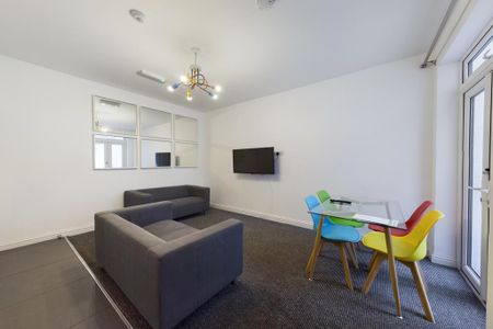 4 bedroom house to rent - Photo 2