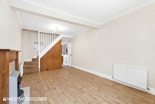 3 bedroom terraced house to rent - Photo 1