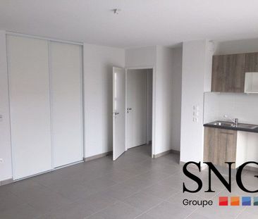 T3 AVEC BALCON + PARKING - Photo 3