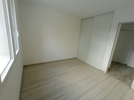 Location maison 4 pièces, 100.69m², Challans - Photo 3