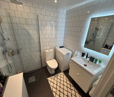 Göran Elgfelts Gata, Täby - Foto 1