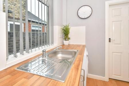 Spencer Road, Shelton, Stoke-On-Trent, ST4 - Photo 5