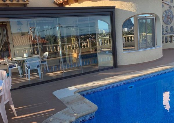 Villa for rent with 3 bedrooms and pool in Calpe for the winter season.