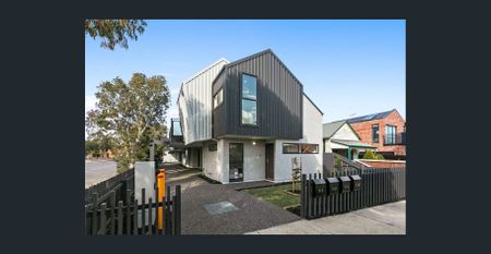 Modern Living with Park Views - Photo 3