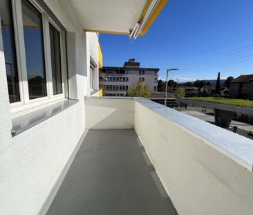Charmante 2-Zimmerwohnung direkt am Bahnhof Schwerzenbach - Foto 6