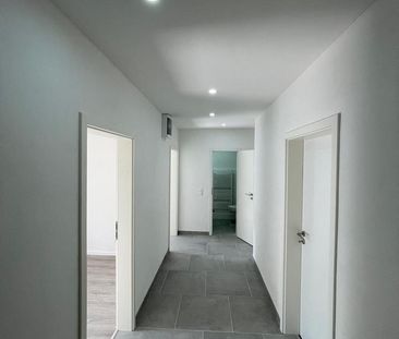 Neu renovierte 3-Zimmer-Wohnung in Hagen - Foto 1