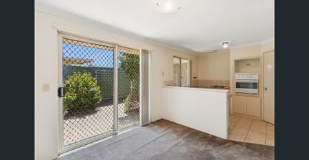 WELL PRESENTED 2 BEDROOM VILLA IN WELL KEPT COMPLEX - Photo 5