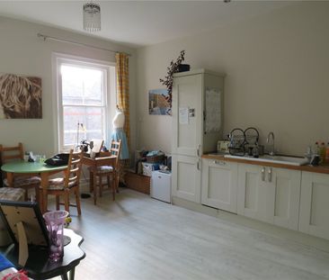 Stratton House, 59-60 High West Street, Dorchester, DT1 - Photo 2