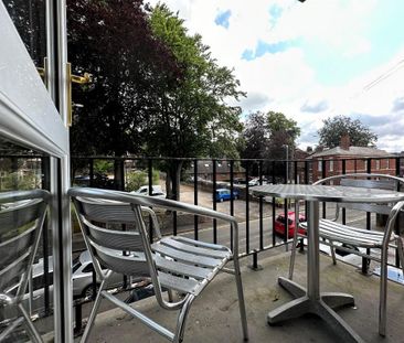 2 bedroom apartment to rent - Photo 2