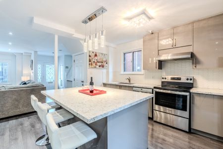 For Lease - 47 Maxwell Avenue Unit# MainSecondFloors, Toronto, Ontario - Photo 5