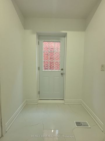 For Lease - 7 Locomotive Crescent Unit# Basement Unit, Brampton, Ontario - Photo 5