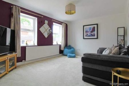 4 bedroom property to rent in St Neots - Photo 5