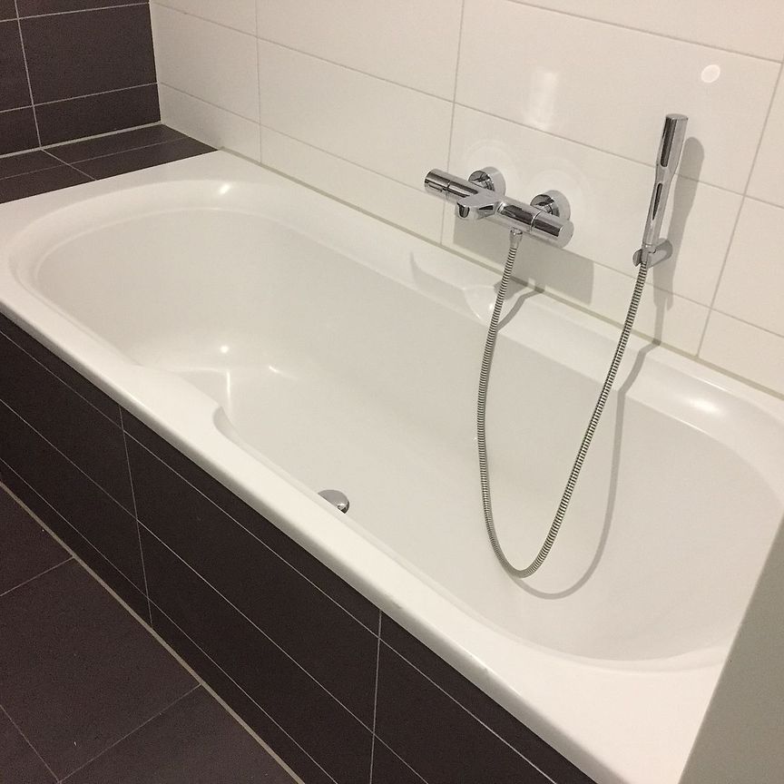 Anton Philipslaan 44 - Foto 1