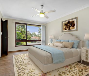 Spacious Living - Photo 6