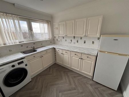 2 bedroom maisonette to rent - Photo 5