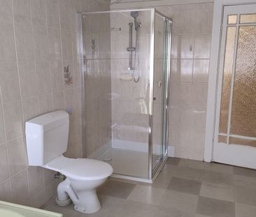 31 Heller Street, Brunswick, VIC 3056 - Photo 5