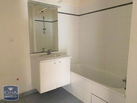 Location Appartement 2 pièces 54m² TOURS 37000 - Photo 4