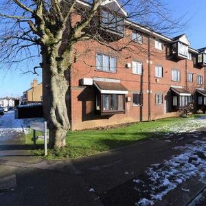 Hadley Road, New Barnet, EN5 - Photo 2