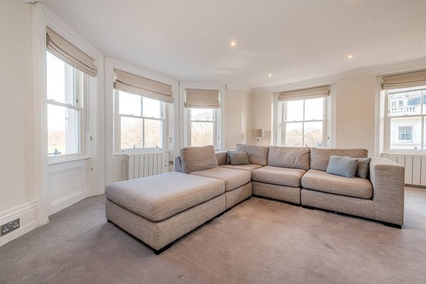 2 Bed Flat, Prince Of Wales Terrace, W8 - Photo 1