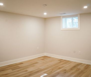 For Lease - 10 Flagstaff Road Unit# Basement, Toronto, Ontario - Photo 3