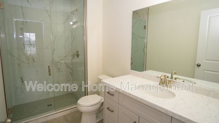 $2,495 / 2 br / 2.5 ba / Stunning and Brand New Home in St. Catharines! - Photo 5